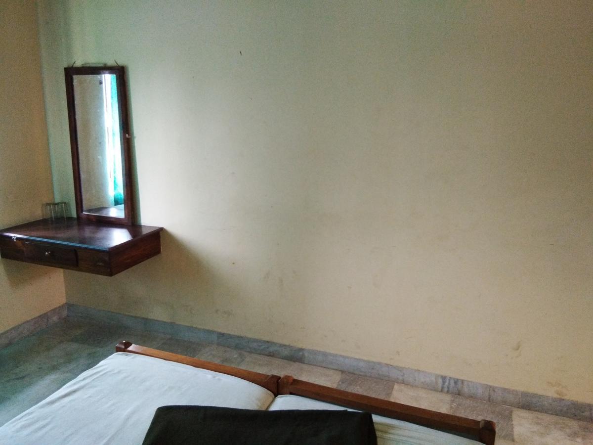 Chakkalakkal Residency Hotel Ambalavayal ภายนอก รูปภาพ