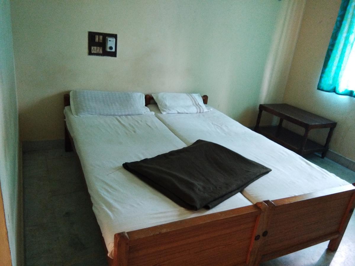 Chakkalakkal Residency Hotel Ambalavayal ภายนอก รูปภาพ